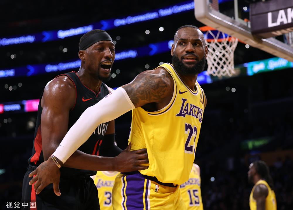 为球队点球 为球队点球