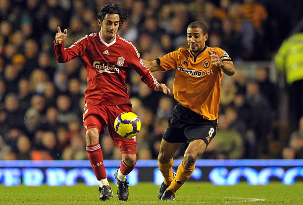 设施相继投 设施相继投